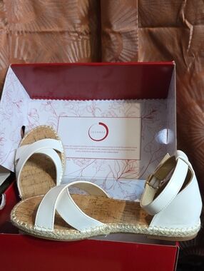 Journee Collection White Espadrille Ankle-Strap Sandals NWT